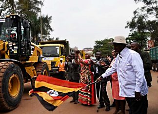 Museveni launches the first phase of the Kampala fly-over project that will reduce traffic jam